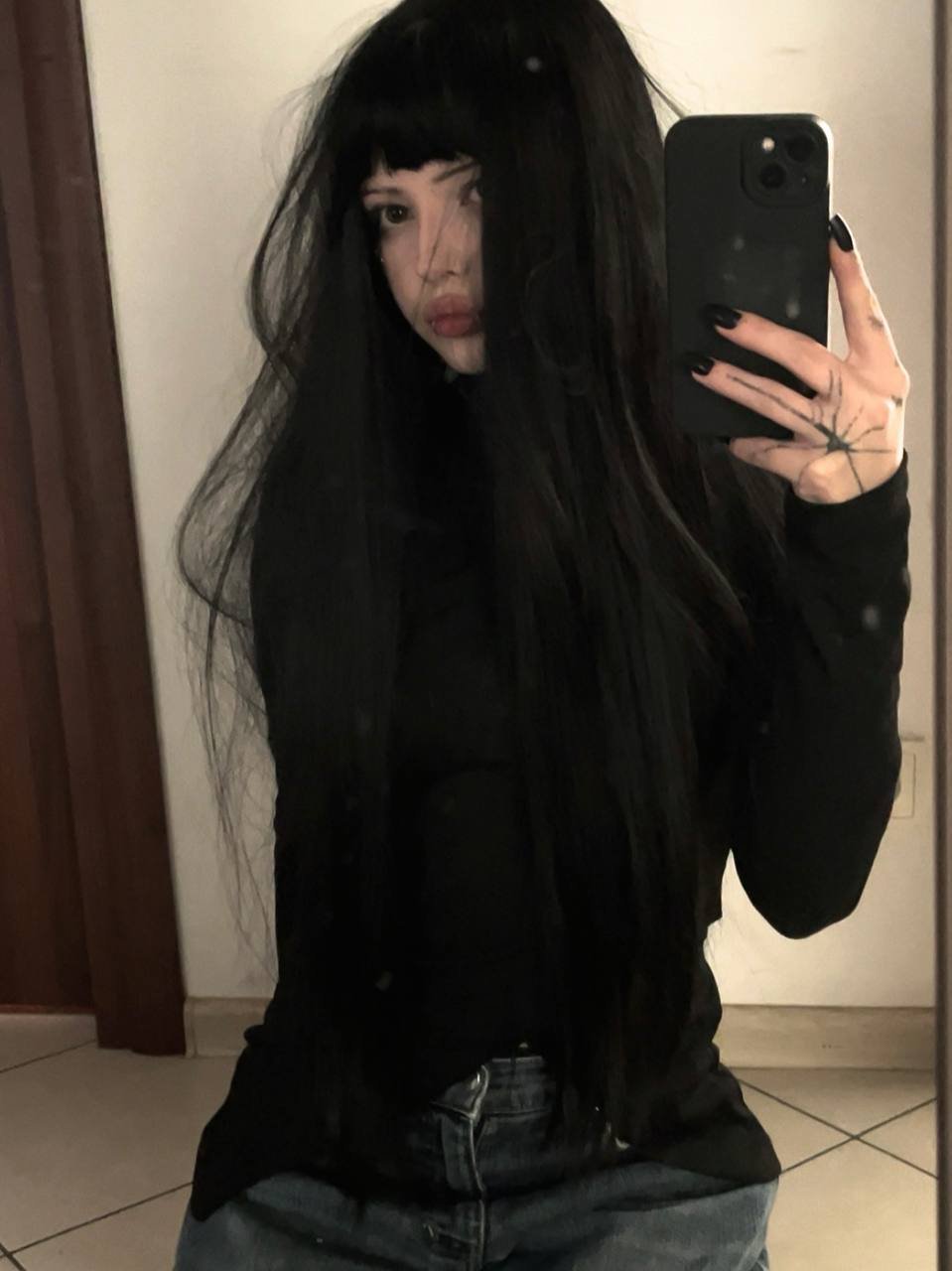 Lia054
