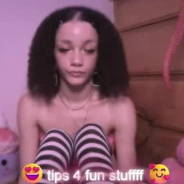 Abruisedpeach profile photo