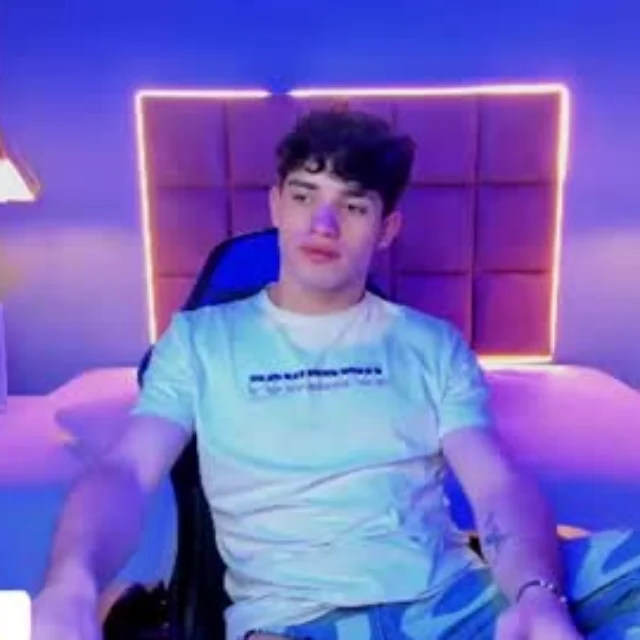 Alejootwink profile photo