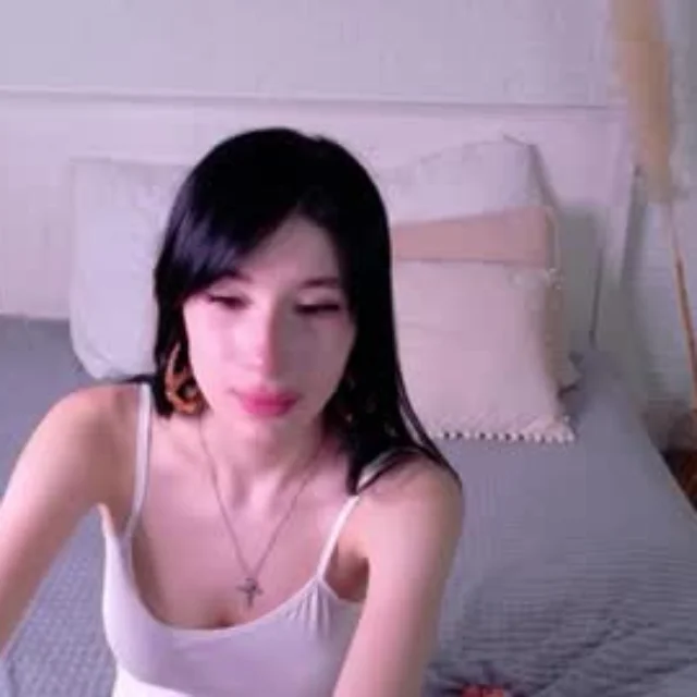 Love Enka profile photo