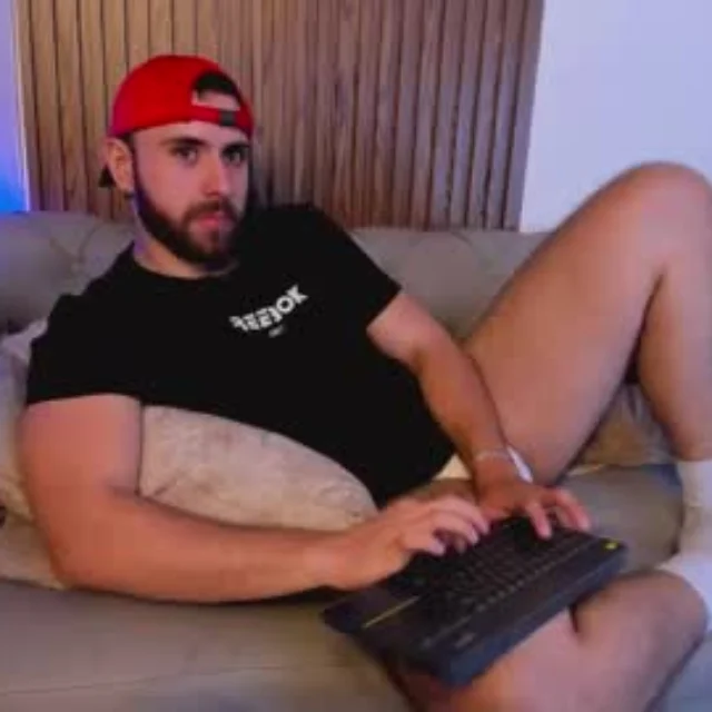 Maximo Wolf1 profile photo