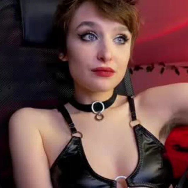 Rebegoldnoir profile photo