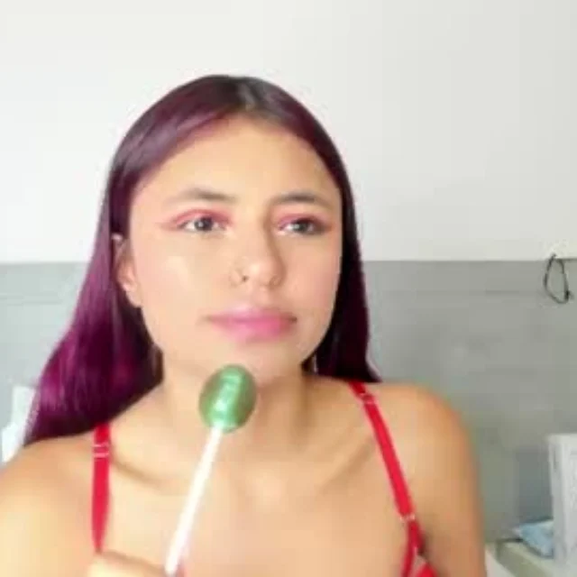 Sunnywhitee profile photo