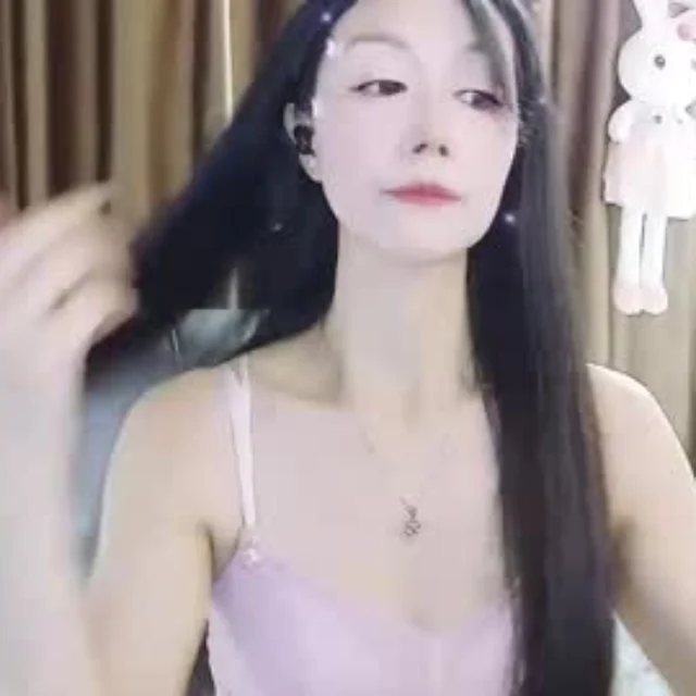 Xiao Yue profile photo